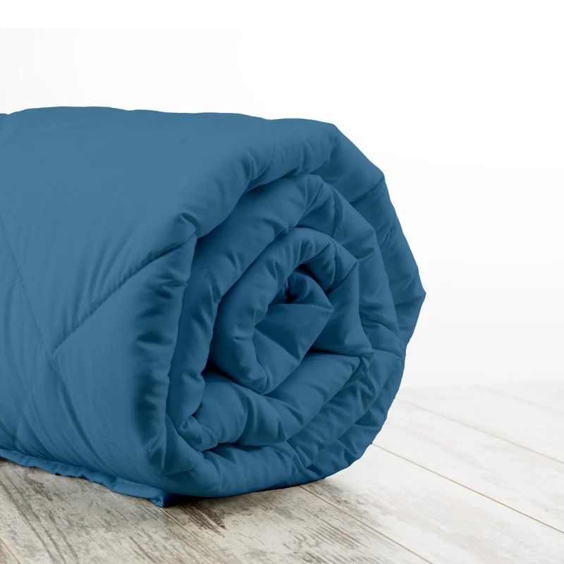 Couette chaude couleur 450 gr/m² - 100% Microfibre - Oeko Tex® - À partir de 10,00€ H.T /pc