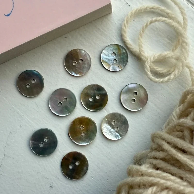 Boutons Mother of Pearl PetiteKnit - Ø15 MM - 10 PCS