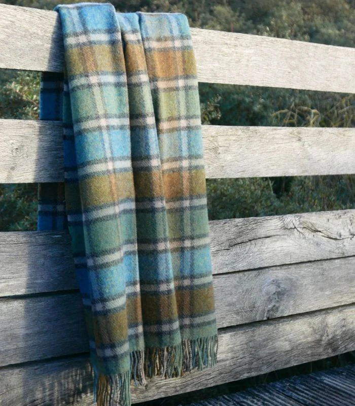 Plaid Pure Laine Ecossais Country Vert et Bleu 136 X 180 cm