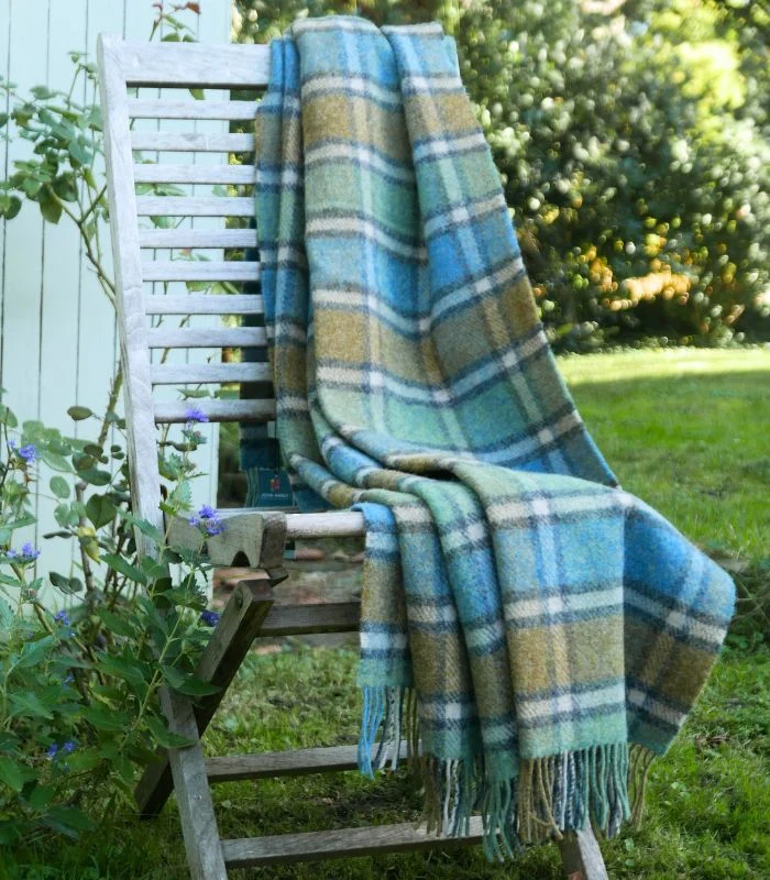 Plaid Pure Laine Ecossais Country Vert et Bleu 136 X 180 cm