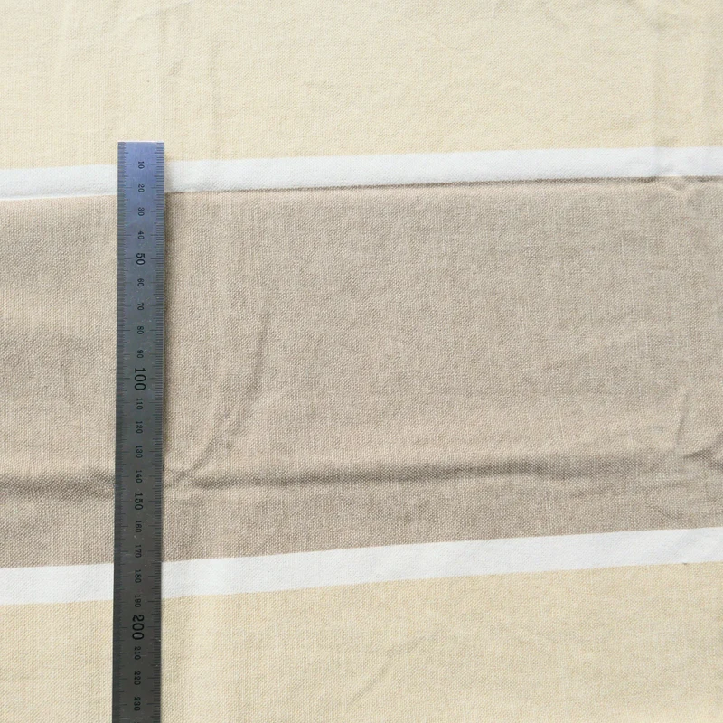 Tissu polyester - Bandes beiges, marron taupe et blanches - 80 cm * 135 cm