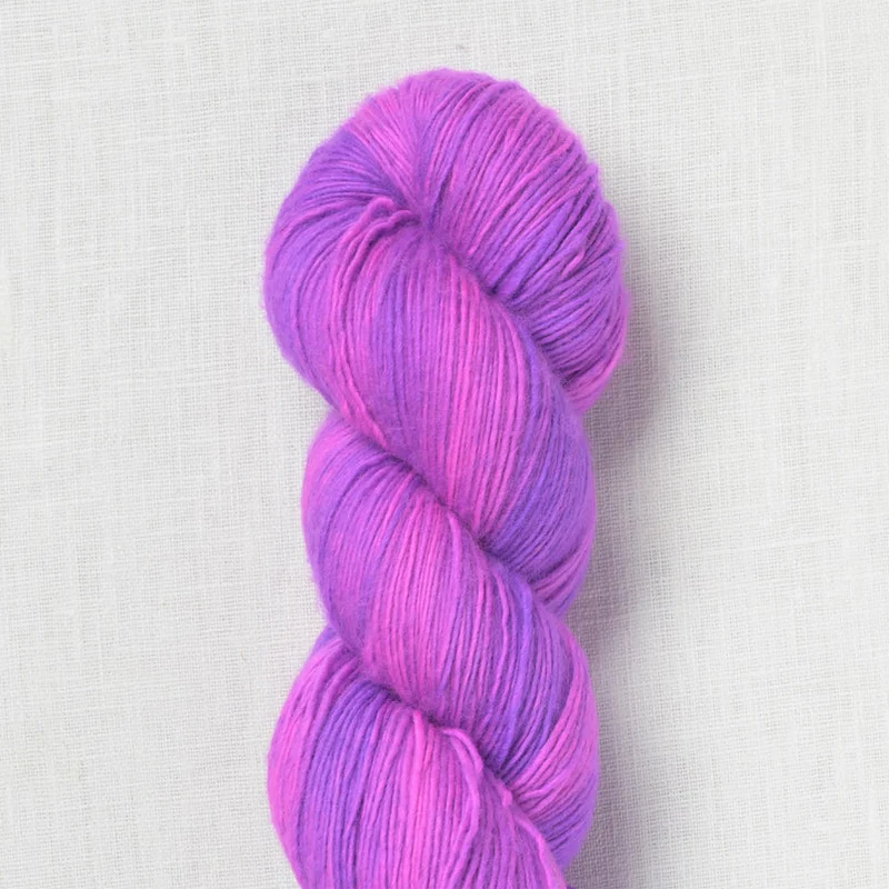 Twist Light - MadelineTosh