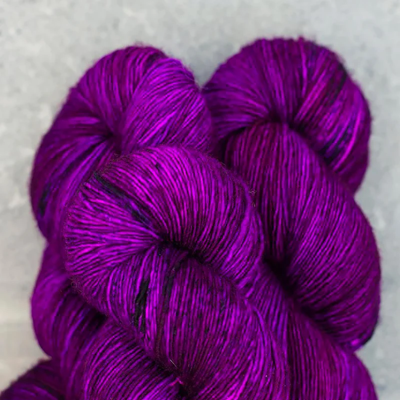 Twist Light - MadelineTosh