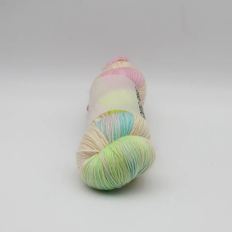 Dashing Fingering - Qing Fibre