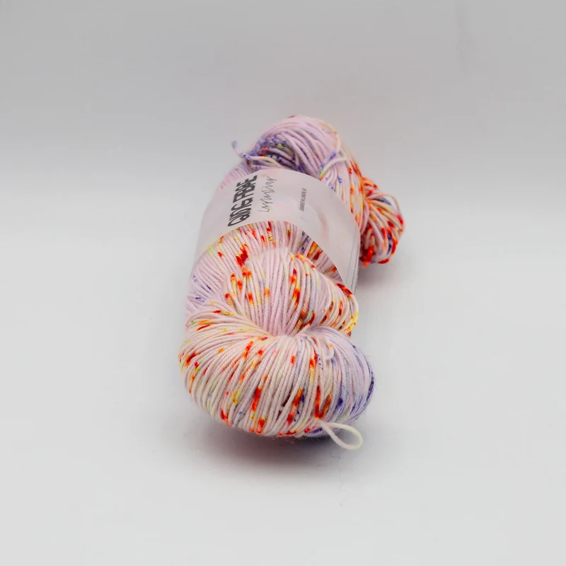 Dashing Fingering - Qing Fibre