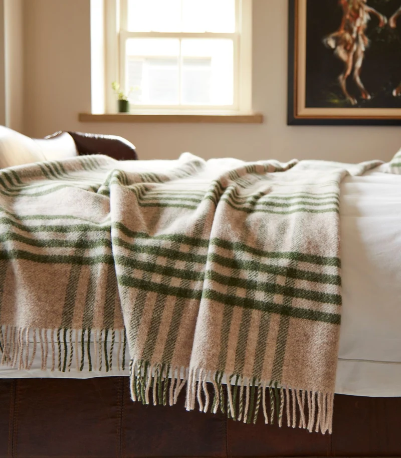 Plaid Laine Carreaux Vert et Beige 150 X 240cm - Collection Aspen