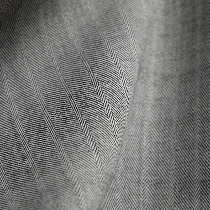 Tissu pour manteau en mélange de laine | Chevrons noir & ivoire