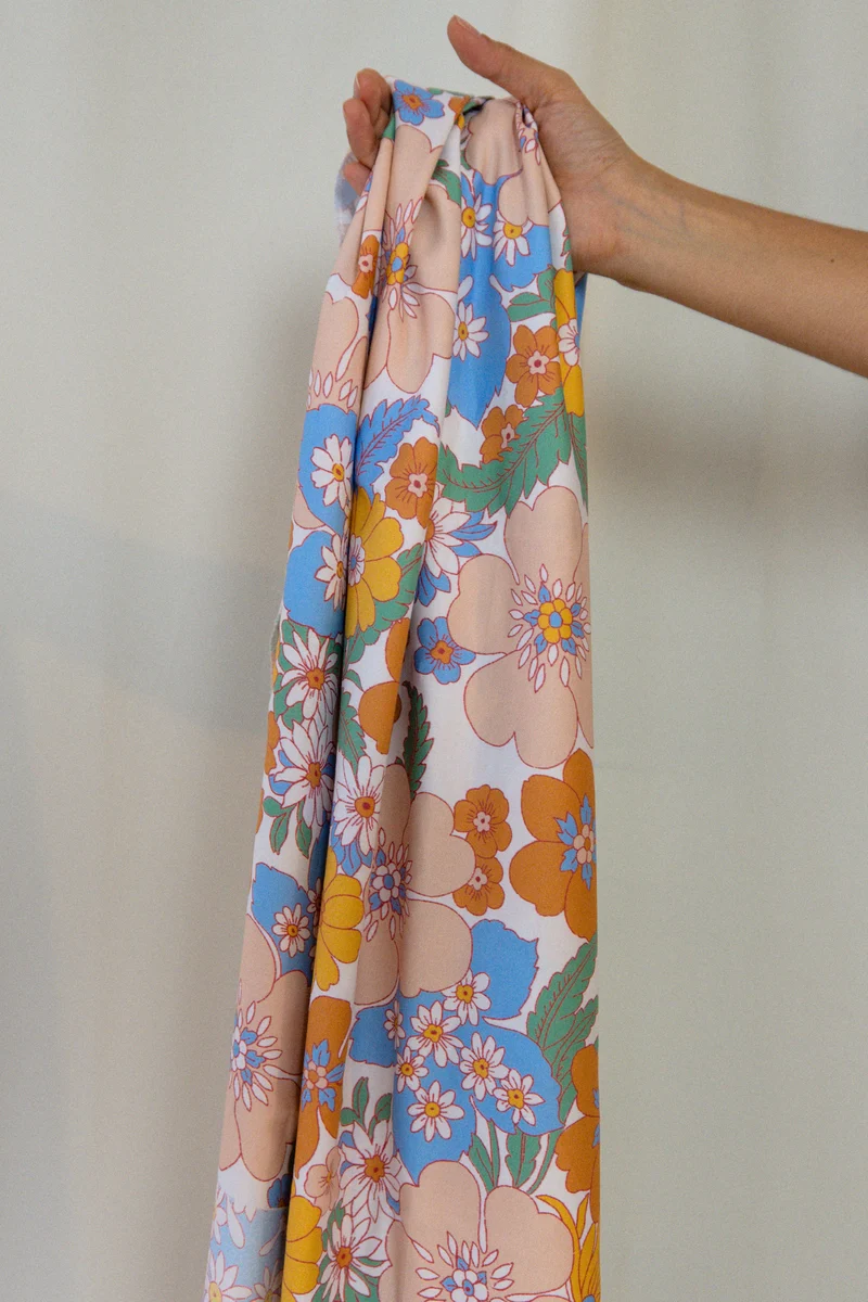 Tissu CAMÉLIA - Draps revalorisés et imprimés - Satin de coton - Coupons