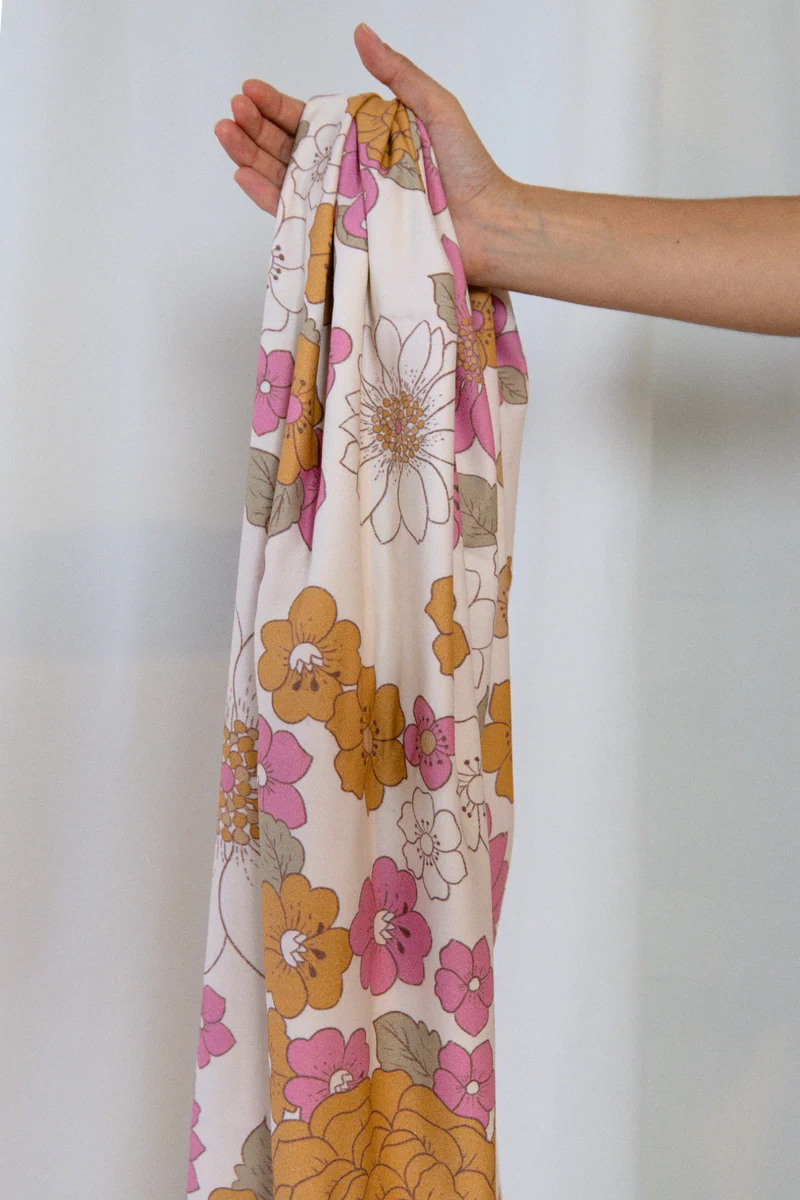 Tissu AZALÉE - Draps revalorisés et imprimés - Satin de coton - Coupons