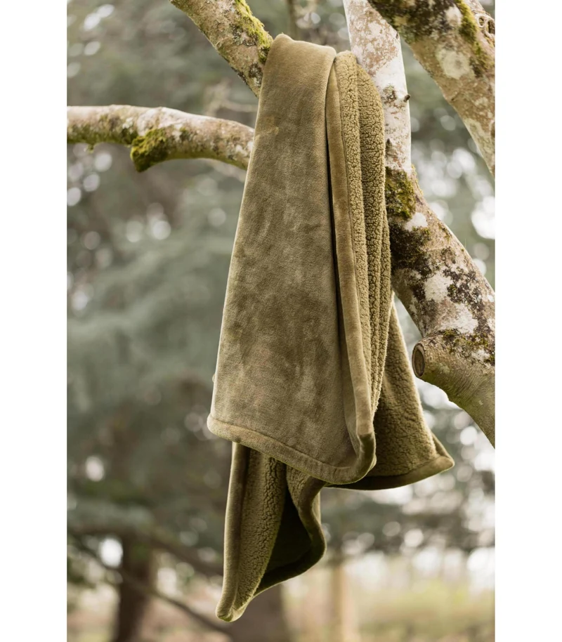 Plaid Cocooning Effet Mouton Vert Romarin - Choix de tailles