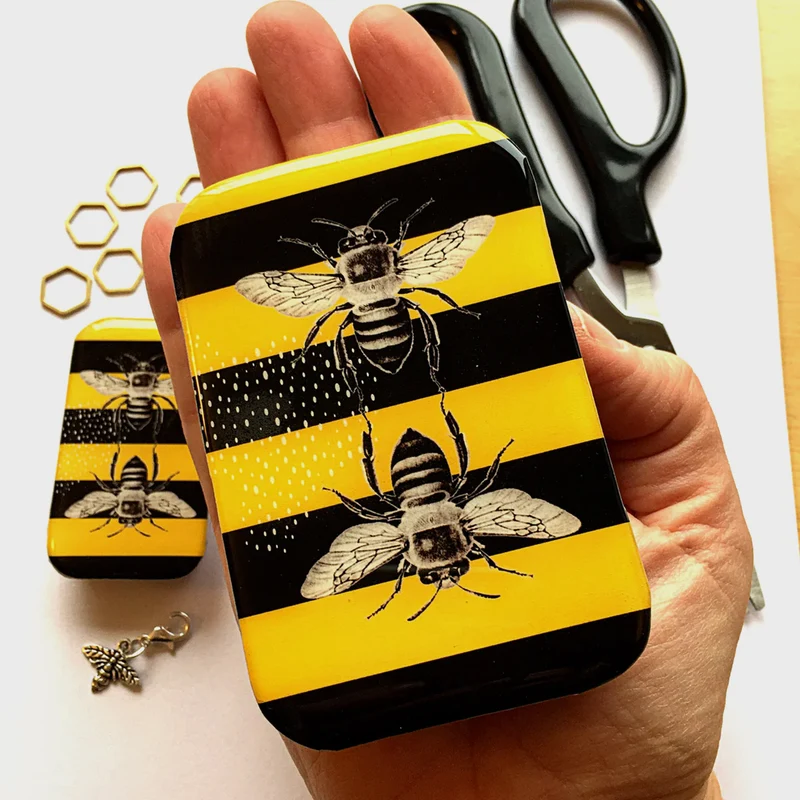 Boîtes Métalliques - Firefly Notes