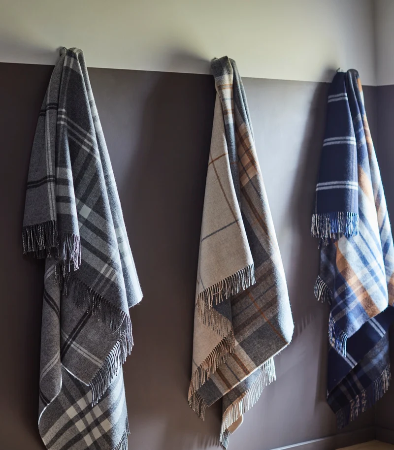 Plaid Laine Écossais Réversible Luxe Beige et Gris 140 X 190 cm