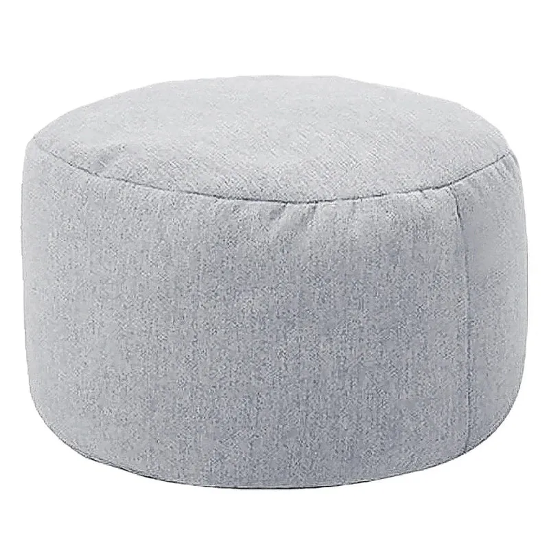 Petit coussin pouf