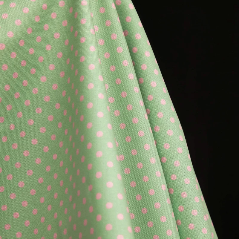 Coton japonais pour courtepointe Sevenberry | Pois verts et roses
