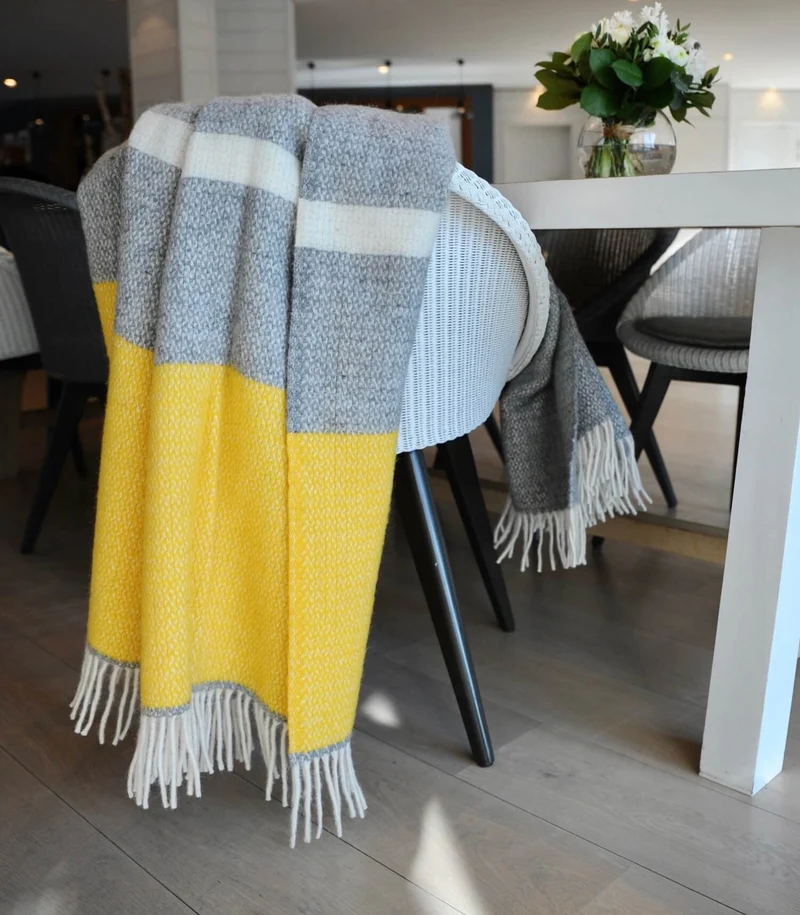 Plaid 100% Laine Jaune et Gris 150 X 183 cm