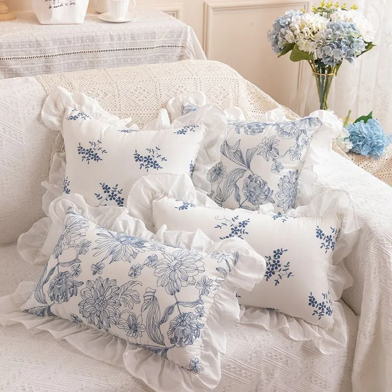Coussin Brodé Fleur 45 x 45 cm