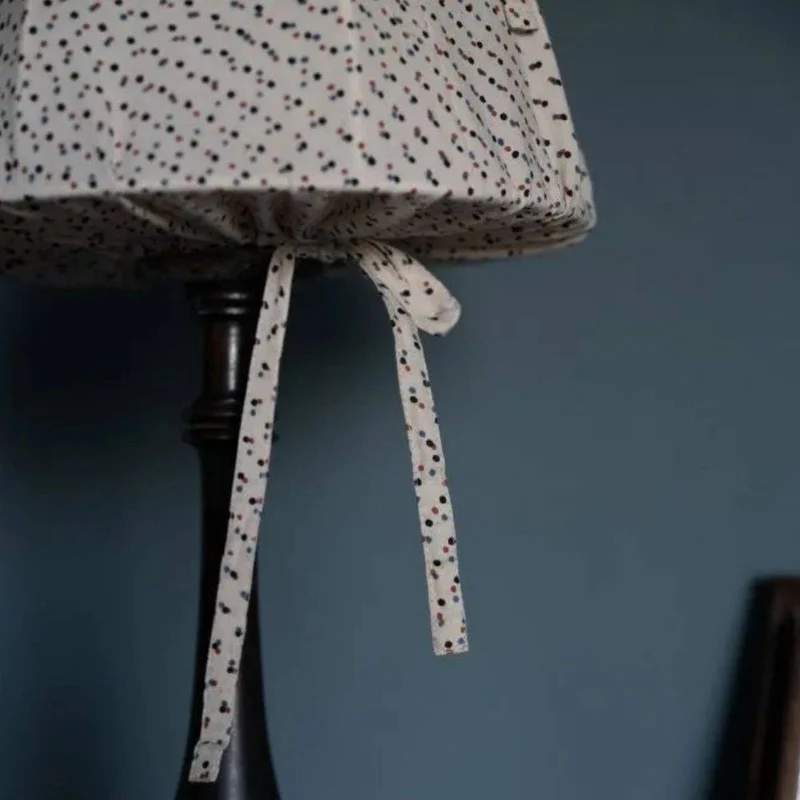 PATRON DE COUTURE PDF | Housse d’abat-jour Petite Pomegranate | Merchant & Mills | A4 SEULEMENT