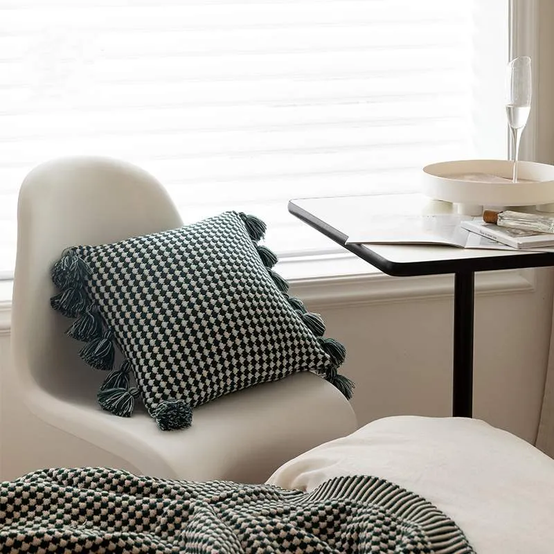 Coussin Doux à Franges Décoratif Tricoté 45cm