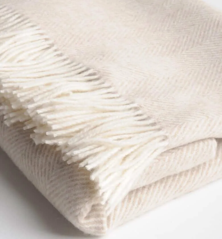 Plaid Laine Mérinos Chevrons Beige 140 X 185 cm