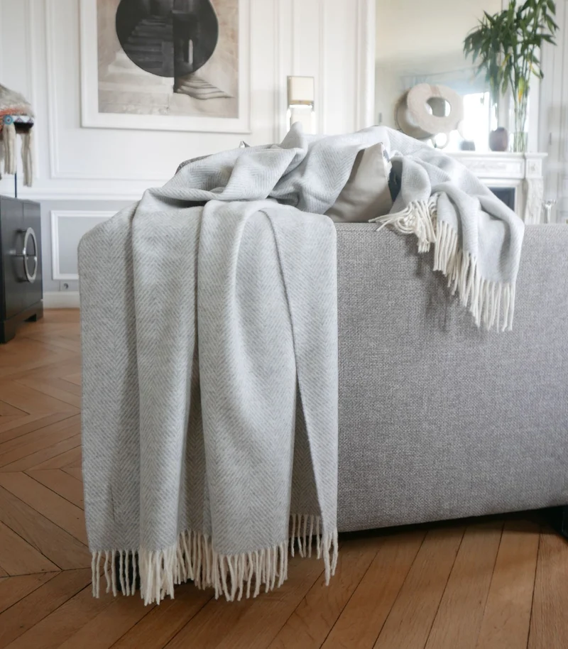 Plaid Laine Mérinos Chevrons Gris 140 X 185 cm