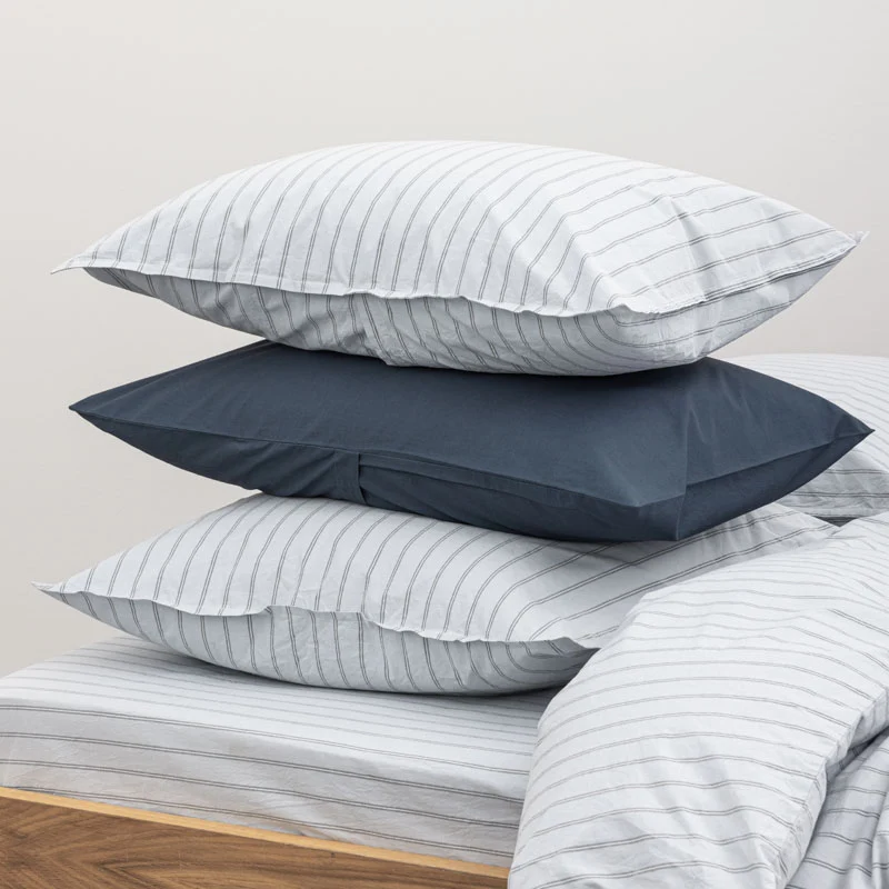2 taies d'oreiller en percale de coton lavé 300 fils • Rayures Bleues grises