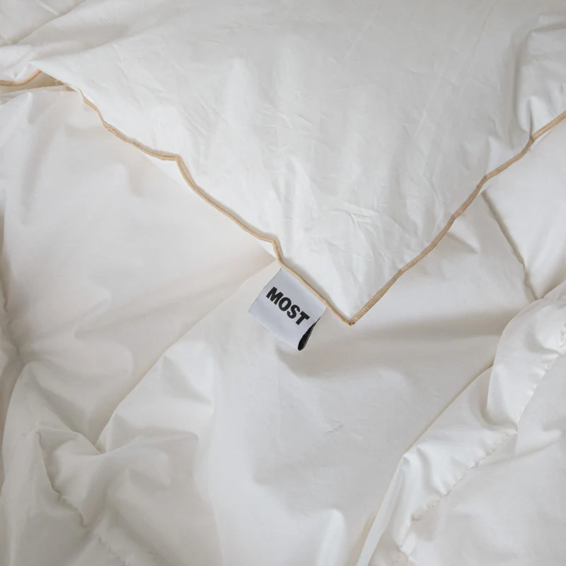 Couette 100% naturelle • Plumes & Duvet