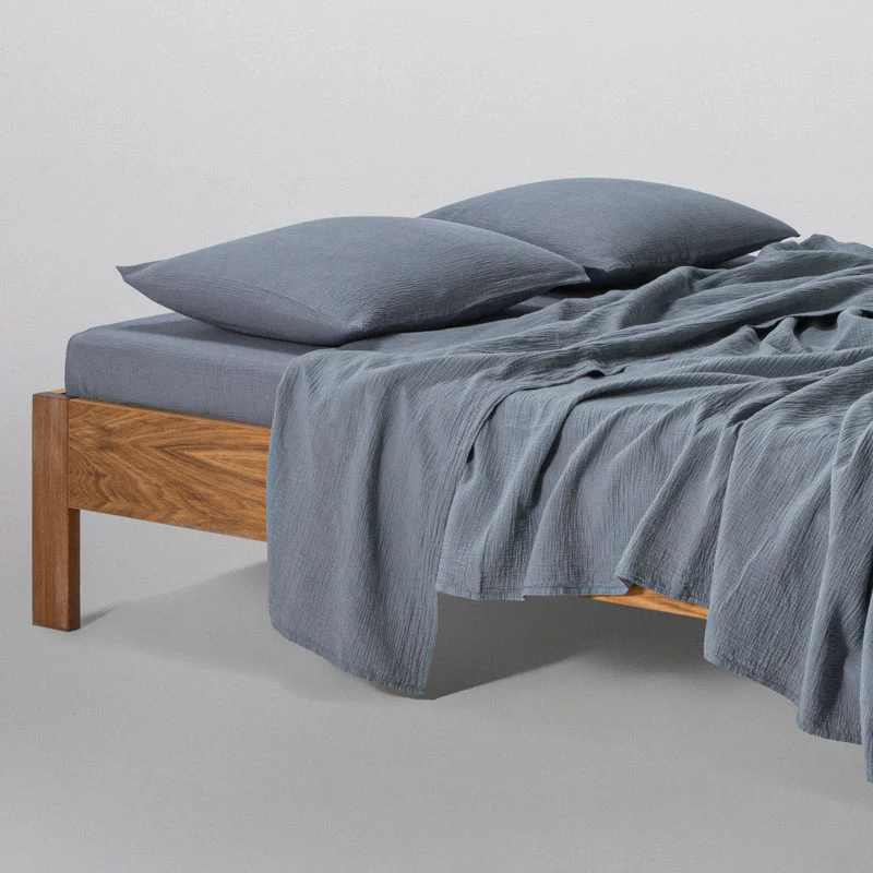 Drap housse en gaze de coton 185g/m² • Bleu givre