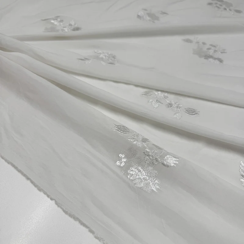 Tissu brodé, Paillettes Coton - Lumia