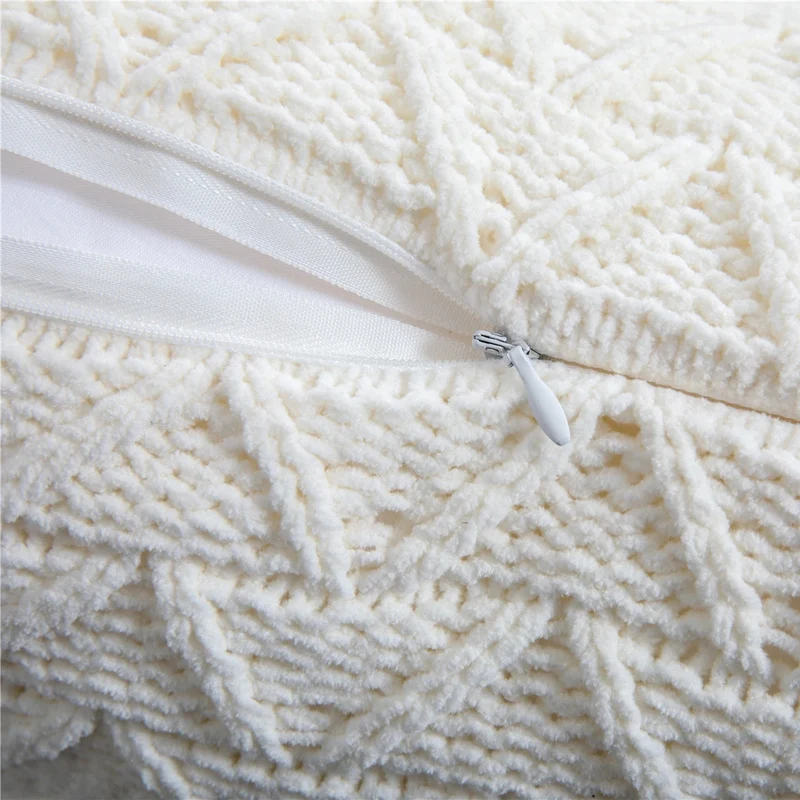 Coussin au crochet de style nordique en chenille