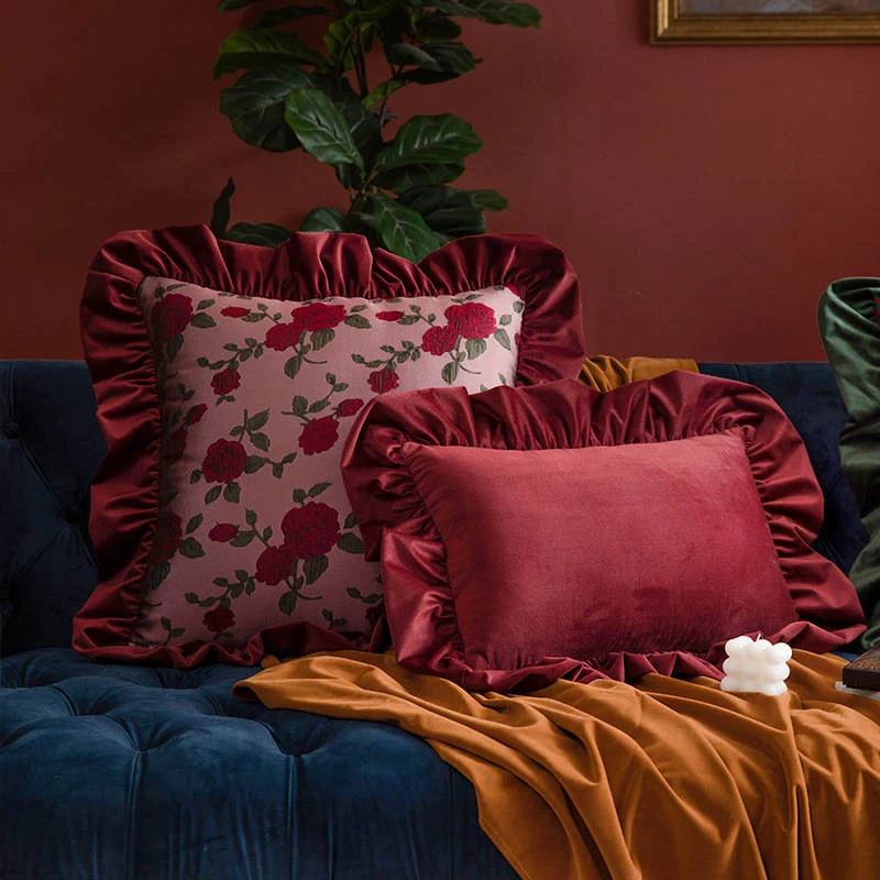 Housse de Coussin Brodée Motif Rose