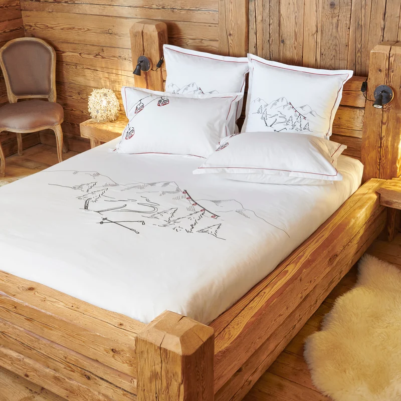 Parure de lit Vosges - Percale de coton brodée
