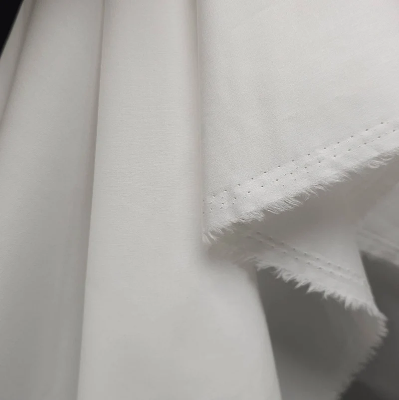 Popeline de coton deadstock de designer | Fabriquée en Italie | 4 couleurs