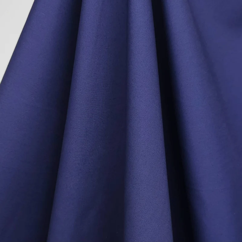 Popeline de coton deadstock de designer | Fabriquée en Italie | 4 couleurs
