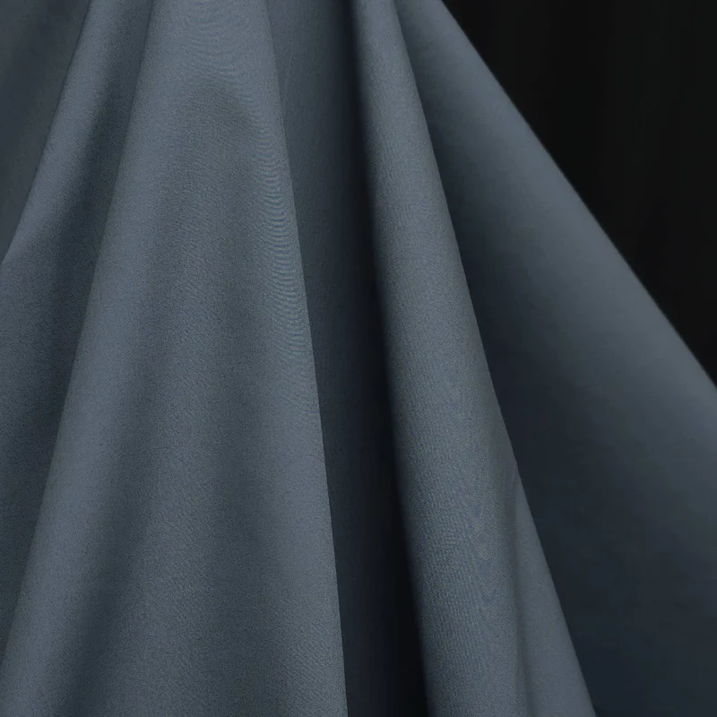 Popeline de coton deadstock de designer | Fabriquée en Italie | 4 couleurs