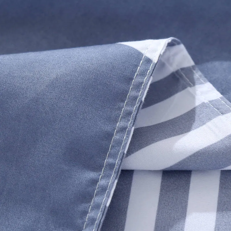 Housse de Couette et Deux Taies Triangle Gris 240cm