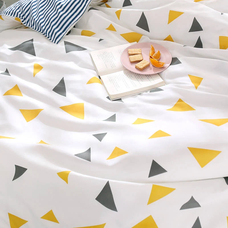 Housse de Couette et Deux Taies Graphique Blanc 240cm