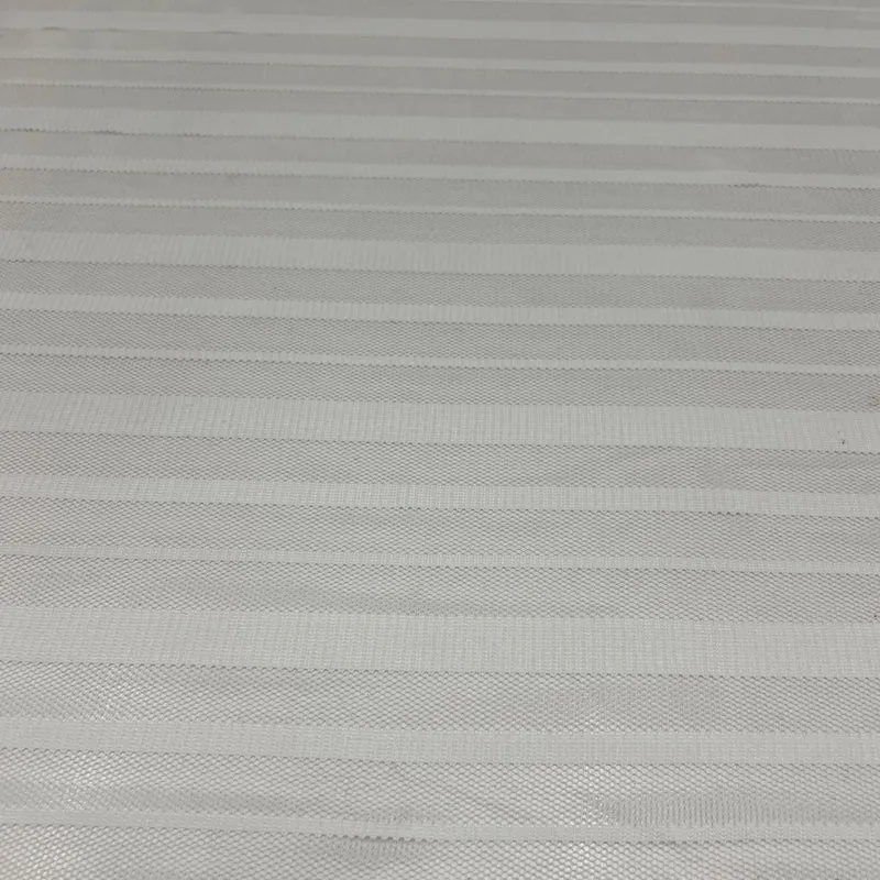 Tissu Dentelle Résille Ruban - Ibis