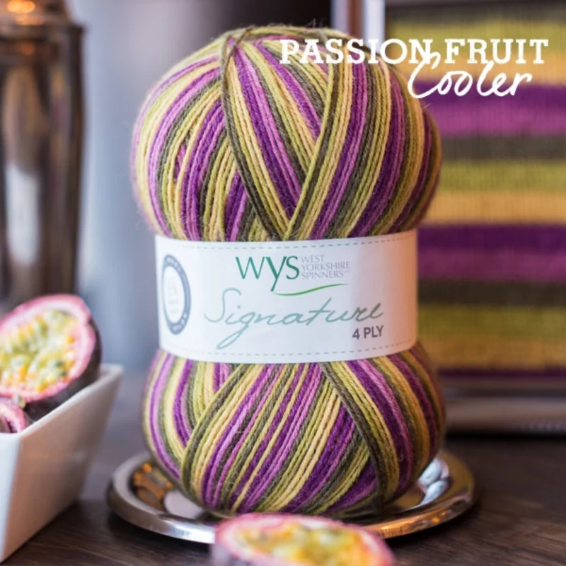 Signature 4-Ply Winwick Mum ou Cocktail - West Yorkshire Spinners