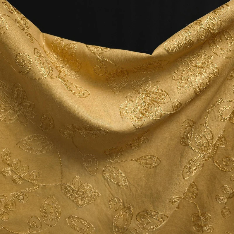 Tissu en Lin 100 % Brodé à Motif Floral | Moutarde Dorée