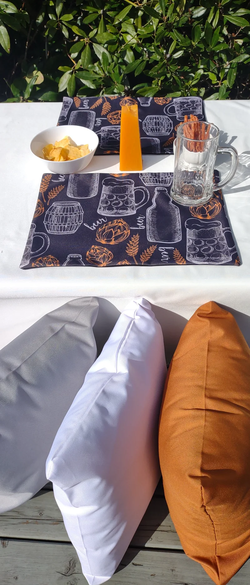 Beer Garden Table Set – Tablecloth, 2 Cushion Covers and Place mats | Perfect for Garden Parties, Weddings & Kids' Events
