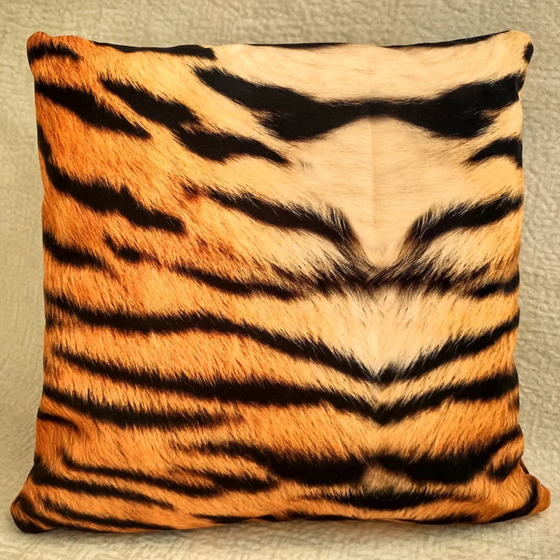 Tiger Velvet Pillow Cover 40x40cm+ Zippered