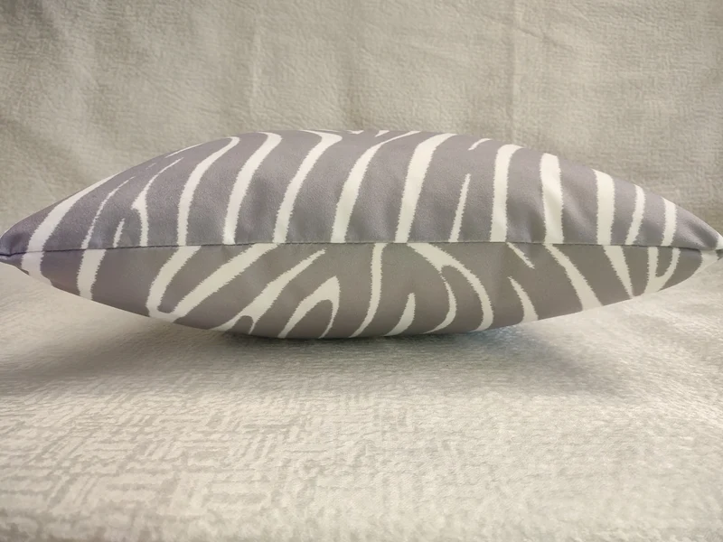 Grey Zebra Velvet Pillow Cover 40x40cm+ Zippered
