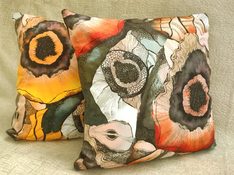 Red Poppies Velvet Cushion Cover 45x45cm+