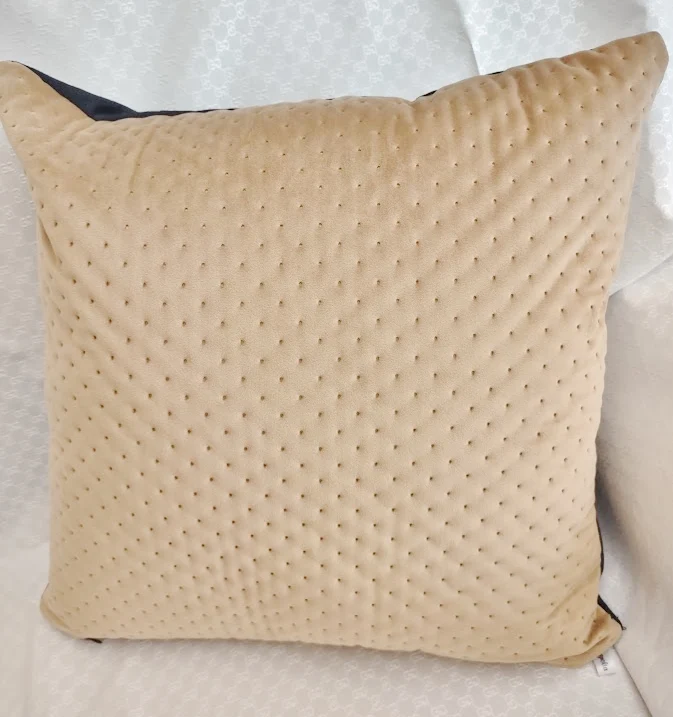 Luxury Camel Beige Quilted Dots Velvet Pillowcase 40x40cm+ Zippered