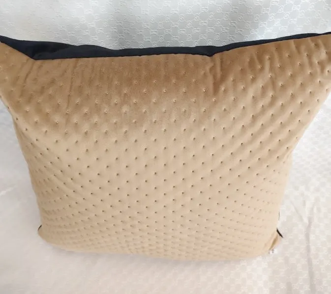 Luxury Camel Beige Quilted Dots Velvet Pillowcase 40x40cm+ Zippered