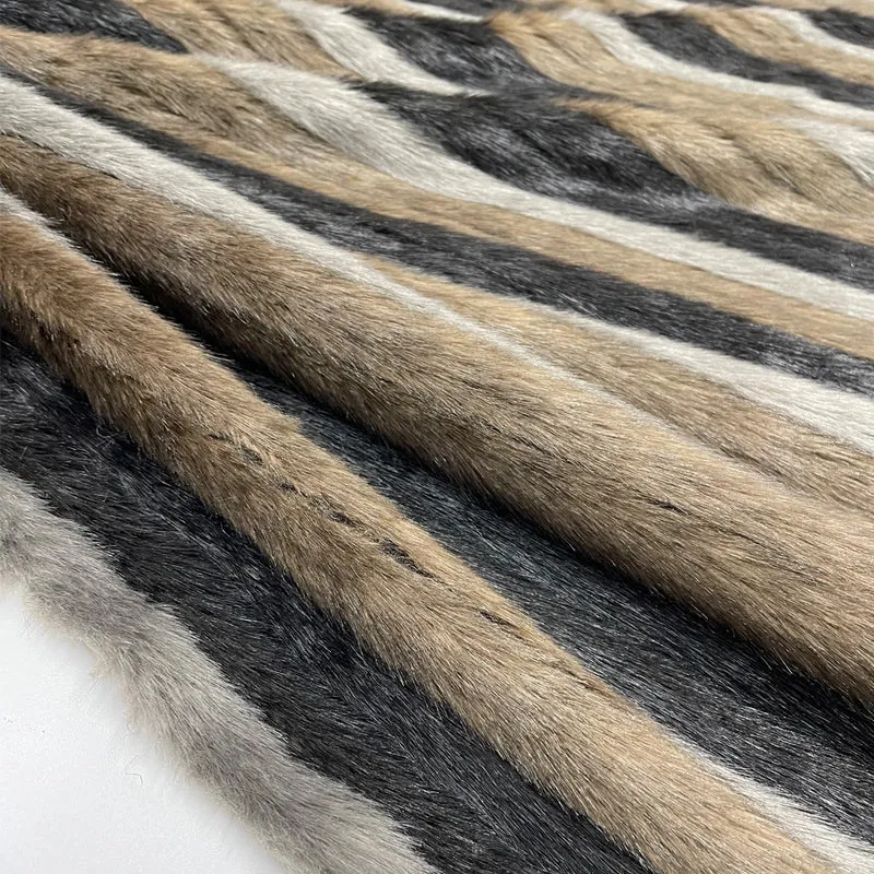 Tissu fourrure, poils courts - Fantasia