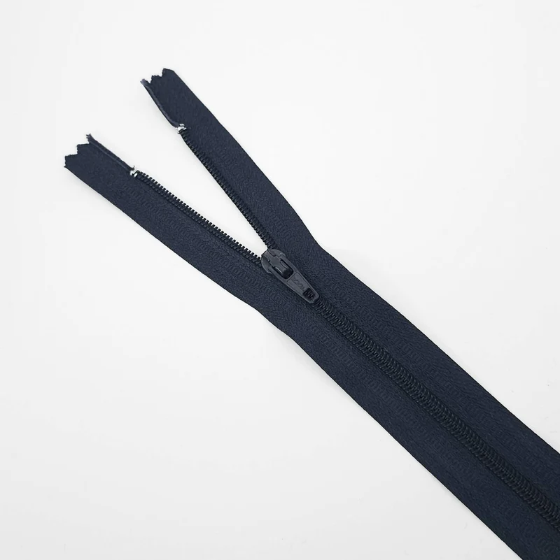KKF | Fermeture éclair fermée | Spirale en nylon | N° 3 | 17 cm | SS403 - SS414