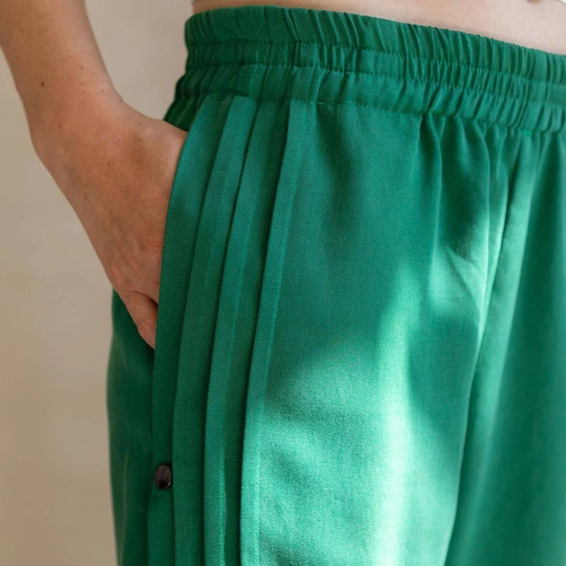 PATRON DE COUTURE PDF | Pantalon de survêtement, bermuda et short Hadid | Ready to Sew | TRILINGUE (FR / EN / ES)