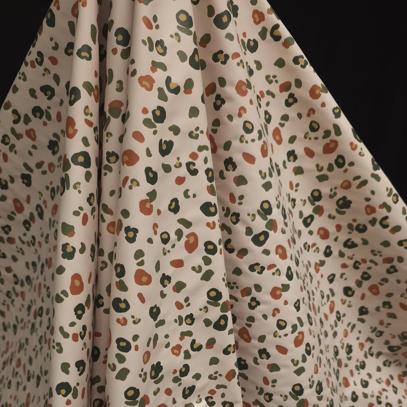 Tissu imperméable | Imprimé léopard neutre | Certifié OEKO-TEX®