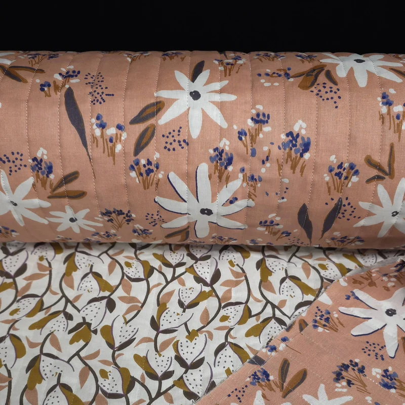 Coton matelassé réversible | Jardin de roses & floral ivoire | Blush